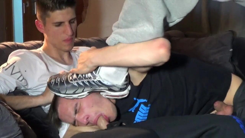 STRAIGHT BOY CURIOUS: Kevin Ass used by his 2 straight friends