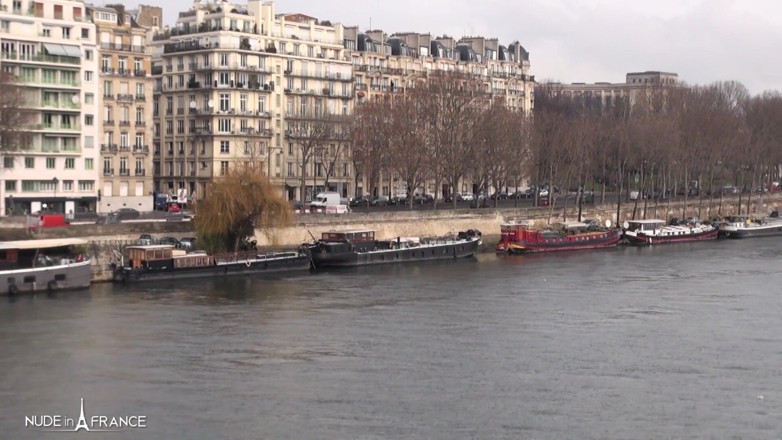Nude in France: Sextape eines echten paares auf den Flitterwochen in Paris