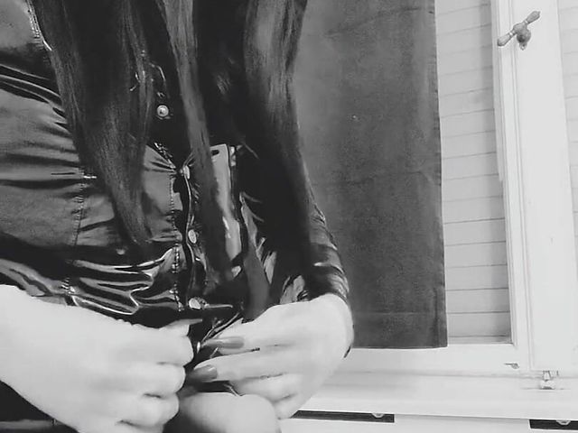 Hot in Shiny Pvc Clothes, Lack Pants, Gloves... (The shining)