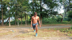 LinearOrnament35: Kuatkan Glutes Anda Dengan Senaman Panjang