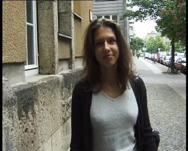 YOUR FIRST PORN: Honig Bienchen 3 - Martina in Stiefeletten - Honey Bees 3 - Martina în cizme până...