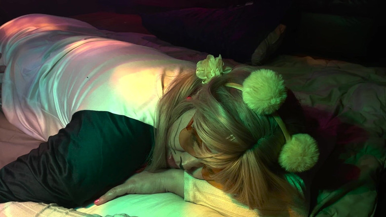 Shawna Panofka: Ich Spiele Mit Stiefvater Unter Der Decke