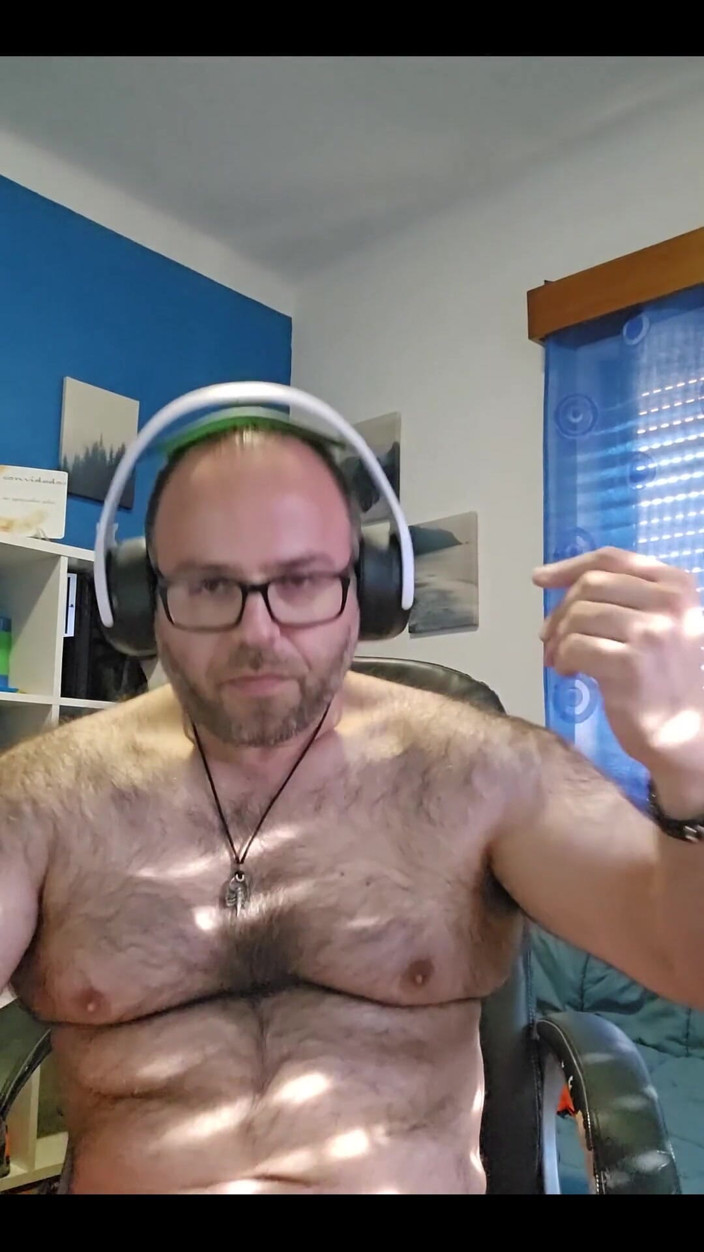 RAvingr4d4: Quick Phone Wank