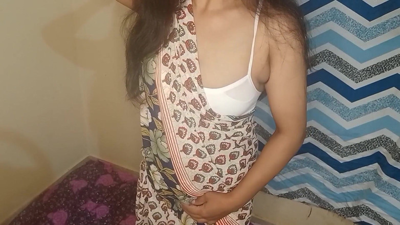 Neelima69: Kostümlü Hintli