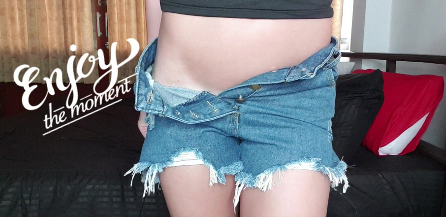 MissAnja_FH: Mi spoglio i miei jeans e ti piace il mio...