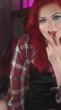 TS Bitch Smoking