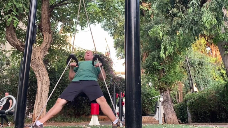 Alex Igogo: मैं खुद को पंप कर लूंगा और झटका दूंगा।