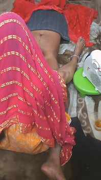 Xxx video lucah seks menghisap batang Gali Wali
