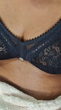 豊満なアジア人熟女の最もホットな動画