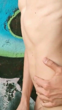 Ranní twink sex v parku