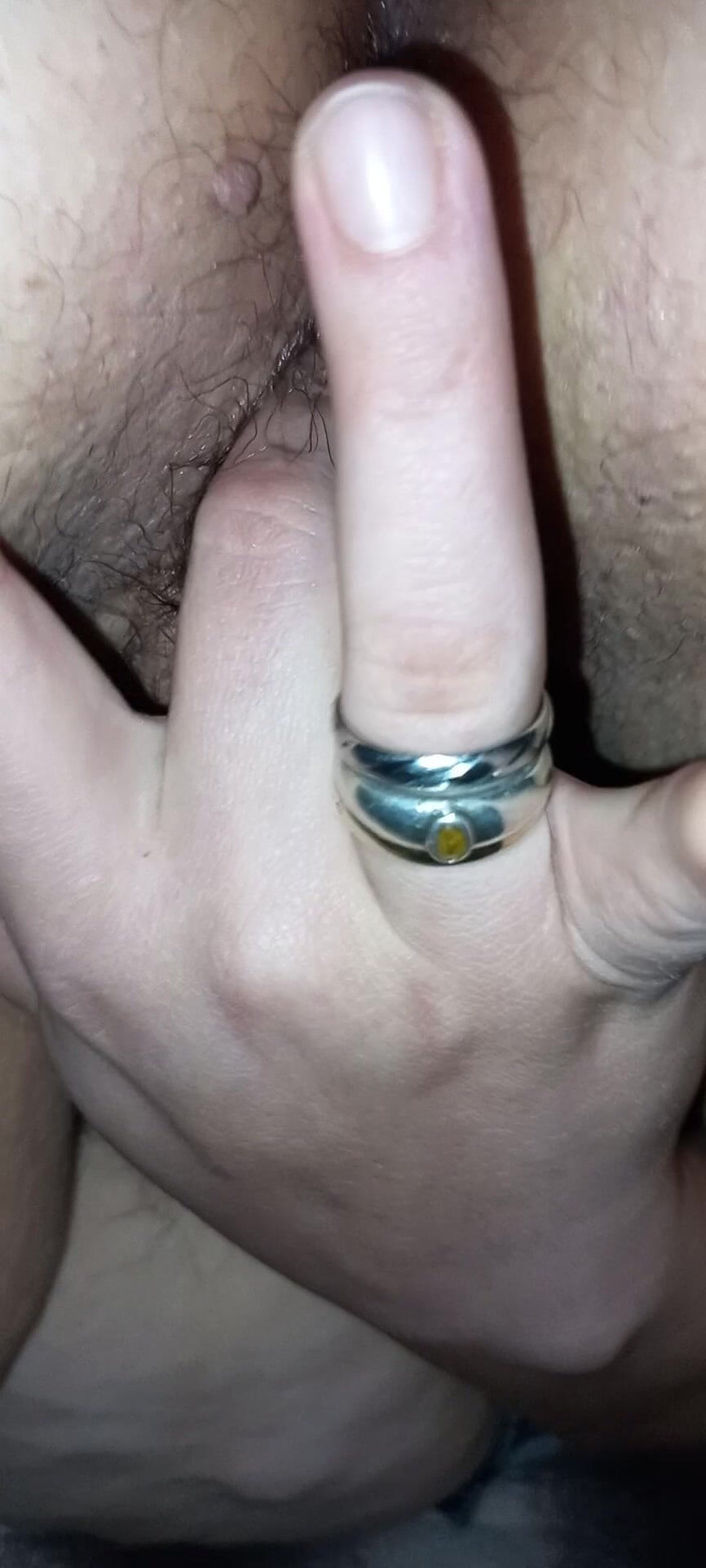 Trentic Videos: 털이 무성한 보지