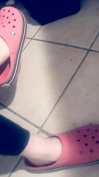 Kikka Feet and Leggings
