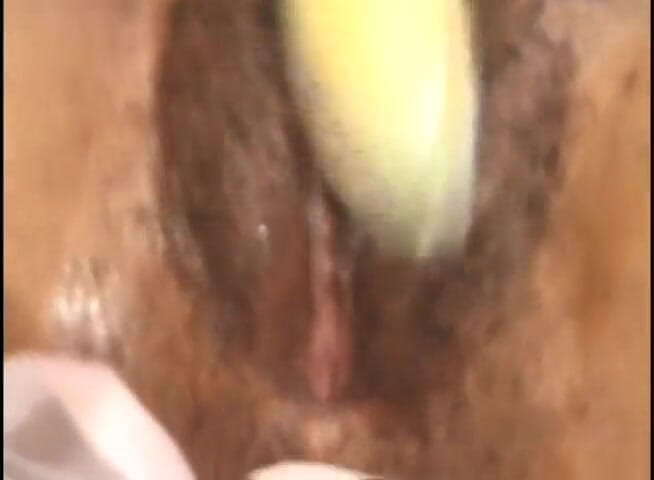 Vintage Usa: Hairy vintage black pussy banana penetrated in pussy in mouth