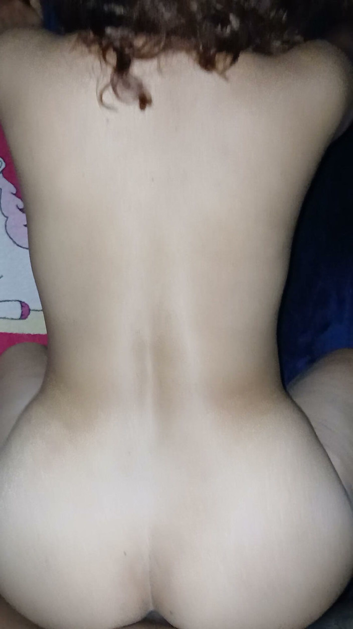 VioletOffer97: mera sautela beta mujhe chodne ke lie jaagta hai