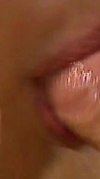 Sexy baisant avec une MILF sexy pleine