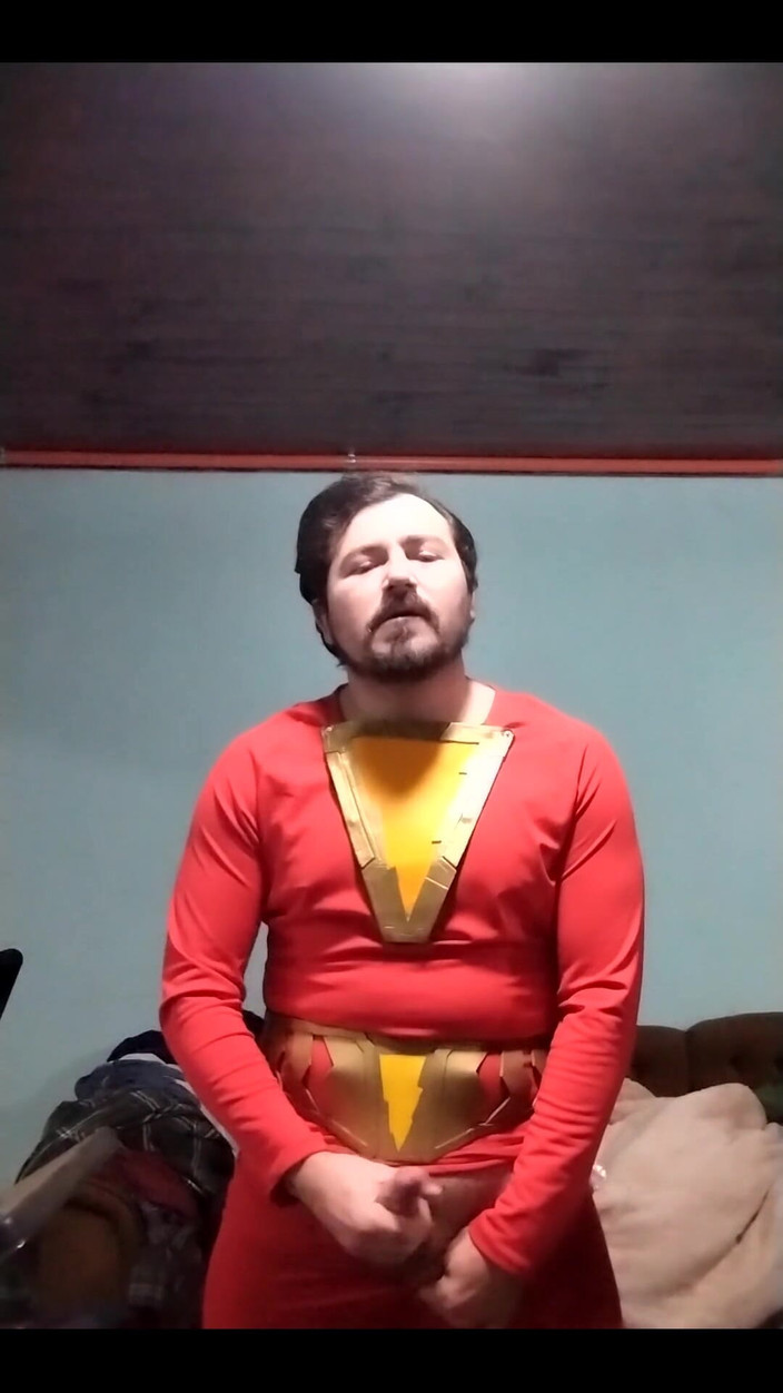 Rokkuman: Косплей Shazam
