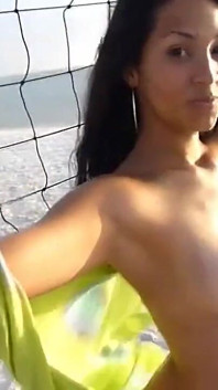 Beach player