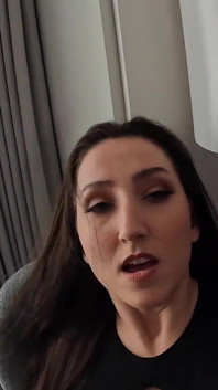 Andi Skye podłącza się do Mrflourish