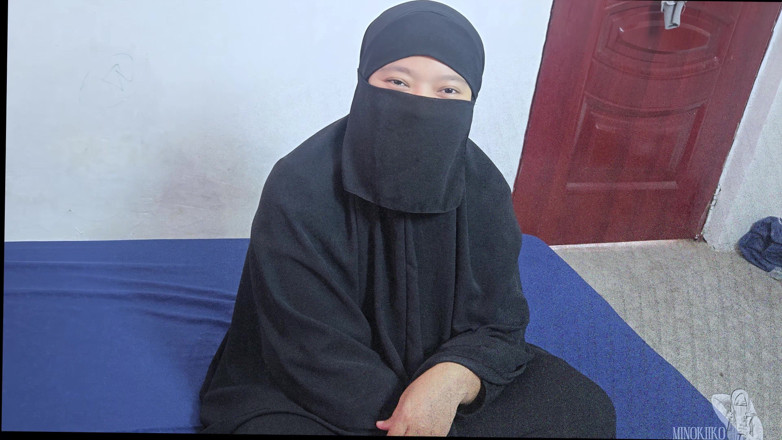 Minokiiko: Muslim Boarding Teacher Want to Taste Her Student Strawberry Milkshake -...