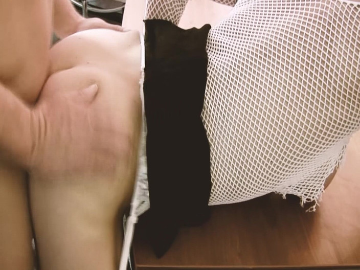 The Window of Sex: Scena petrecerii în chiloți - 4_gorgeous muncitoare țâțoasă de la birou este futută în birou în...