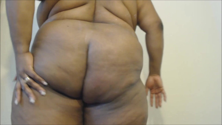 Josie4yourpleasure: Je me lotion le cul