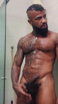 Felipe Nuru - Cumming in the Bathroom