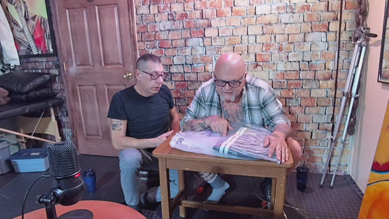 City hog: Hadiah Hari Jadi Lewat Dari Edward