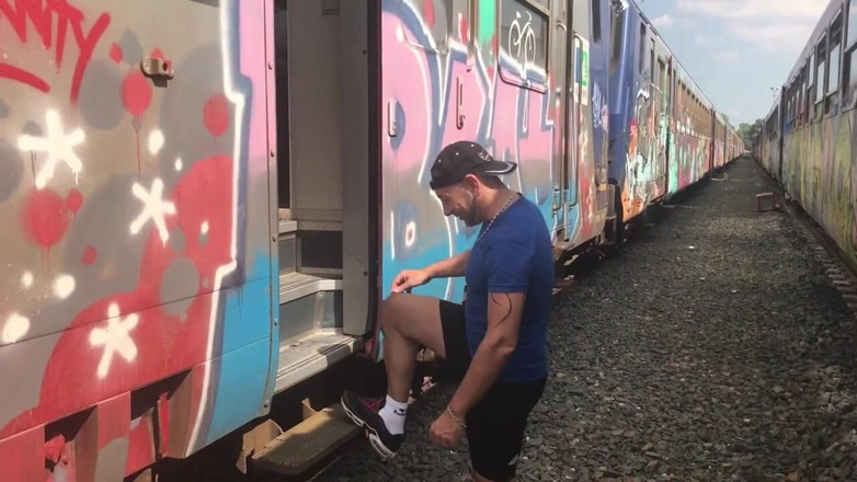Gaybareback: Webcam, striaght fuck in a train a gay