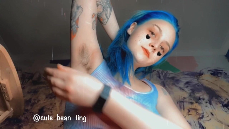 Alice Bean: Ketiak berbulu yang berminyak