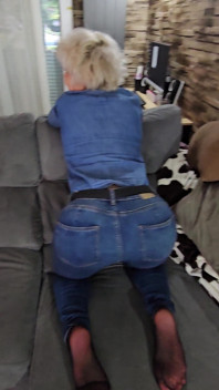 My Big Ass Squeeze in My Jeans You Come to Take It off