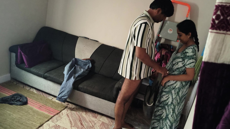 Bobbypranav: Indyjskie gorące pary po raz pierwszy seks