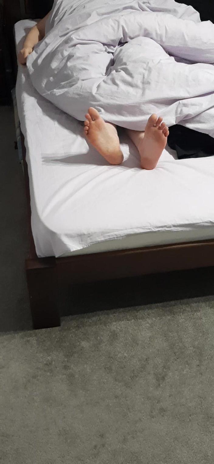 Vik_All: Skutečný domácí sex s chlupatou manželkou