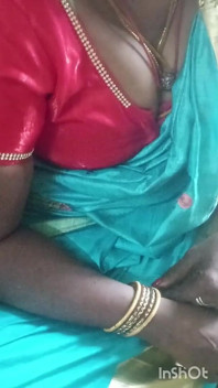 Tamil akka și Tambi