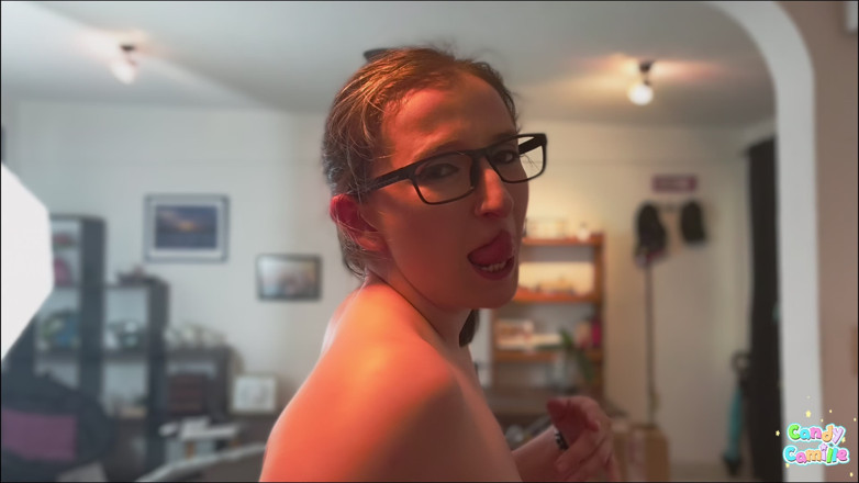 Candy Camille: Hotwife przesłuchuje się na pojedynczy – Część 3 Czuć jej spermę w...