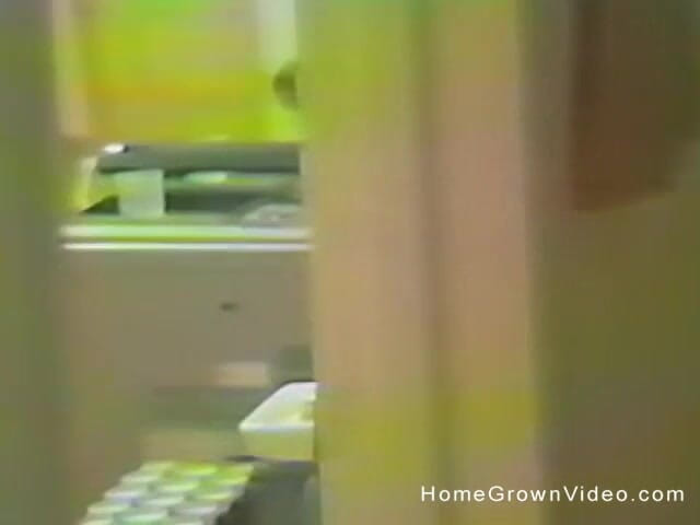 Homegrown Video: Sexy Chick Undresses and Takes a Shower