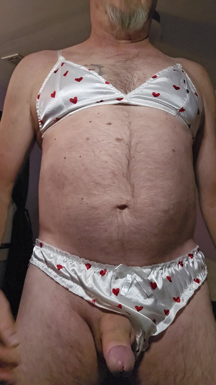 Fantasies in Lingerie: Satin trái tim áo ngực và quần lót