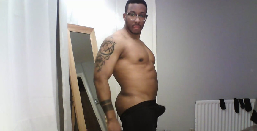 Amadeus: Equipamento de luta que eu gosto de usá-lo, você gostaria...