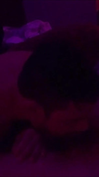 Cutie Str8 Gets a Nice Head in Bed