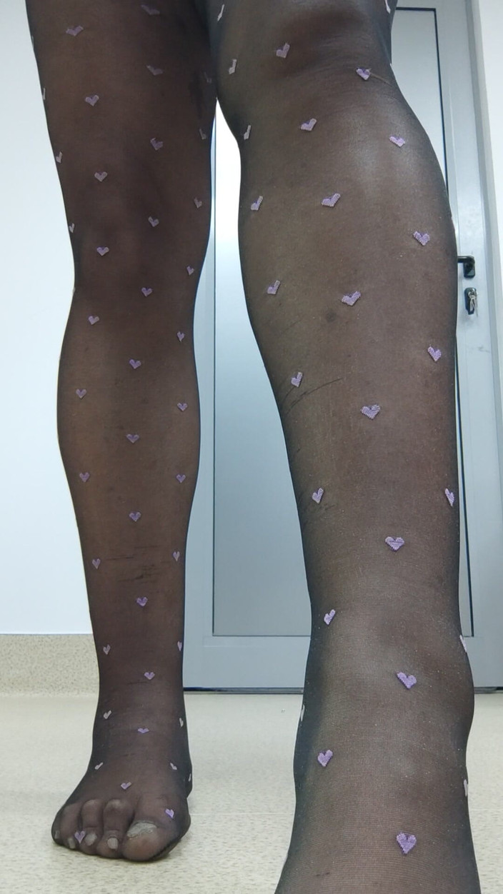 Pantyhosecouple123: Ты хочешь трахнуть меня в этих колготках?