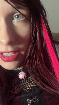 Dương vật nhỏ làm nhục Sph Cuckold tuổi teen nói chuyện tục tĩu