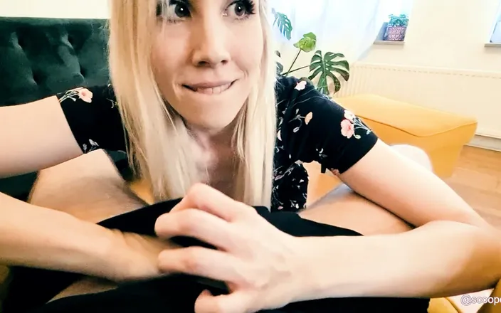 Scoopcake: Try Not to Cum! Amazing Deepthroat Blowjob Ends with Crazy...