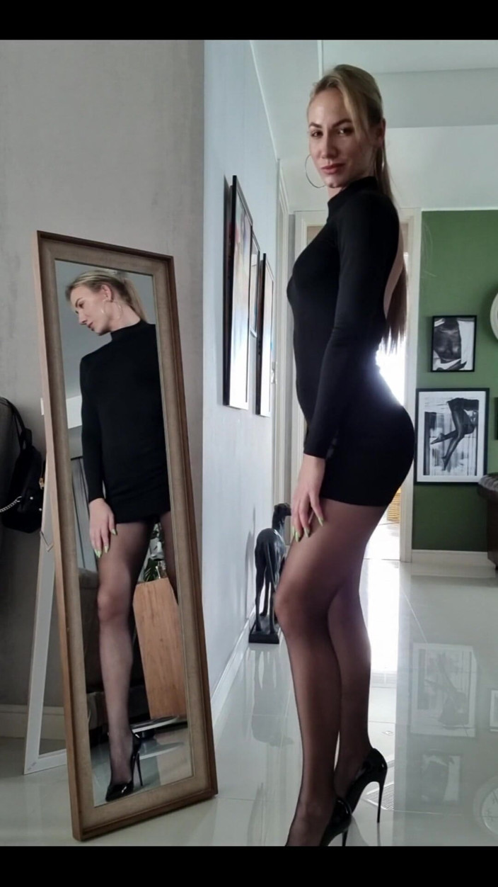 Angel The Dreamgirl: Laufsteg
