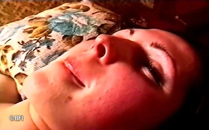 Horny Teenies: Dieciocho rusos - Julia