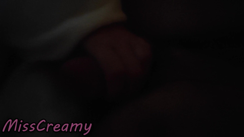 Miss Creamy: Mostrando o pau! Sexo arriscado em spa Professor finge massagem...
