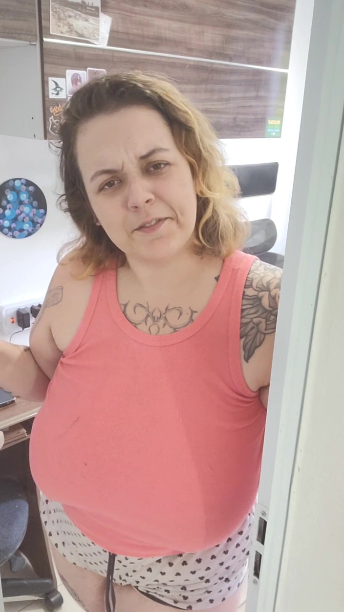 alucidfever: Nový soused si zaslouží to nejlepší z mé pohostinství