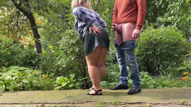 OurFetishLife: Ibu Tiri Tahu Cara Membuatkan Saya Pancut Pada Pantat Ketatnya