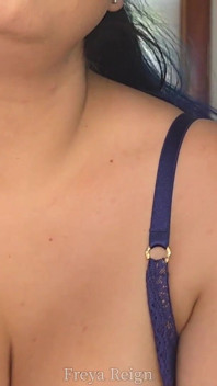 긴 손톱을 빠는 동안 사정할 수 있는 POV: 성별이 없는 네일 페티쉬 더러운 말과 손 작업