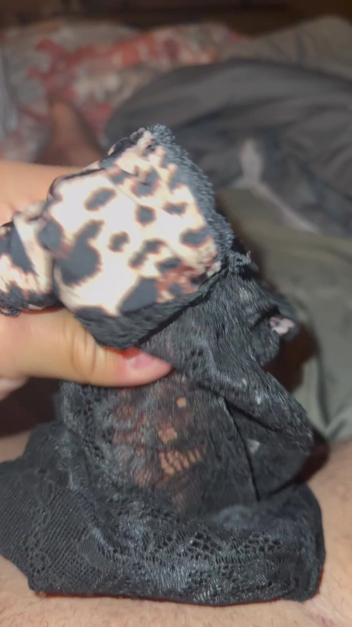 Bigbrook45: Leopard Silky 护士内裤