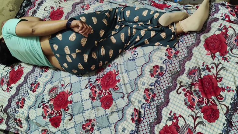 MHM: Bhabhi Devar sex v ložnici, když manžel není doma