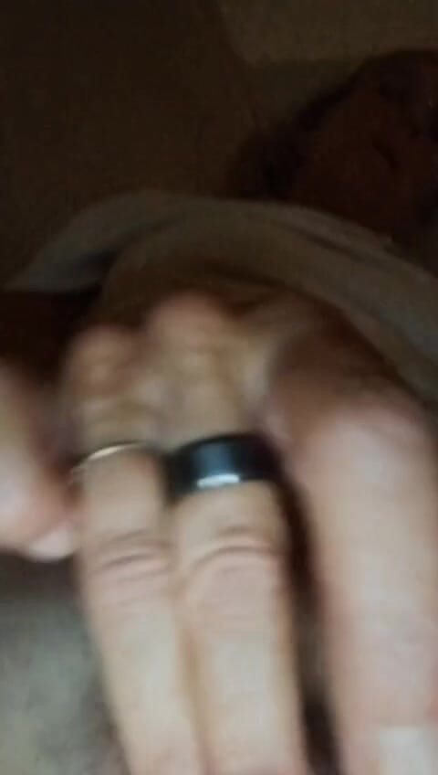 XhellllehX: Little Video While I Work